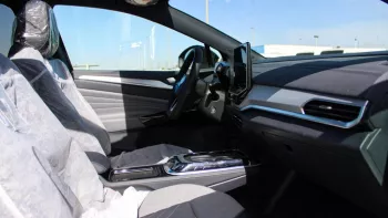 VOLKSWAGEN ID4 CROZZ PRO with HEAD UP DISPLAY 2022