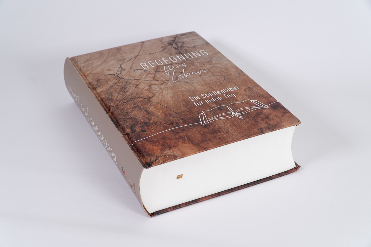 Begegnung fürs Leben, Motiv 'Buch'