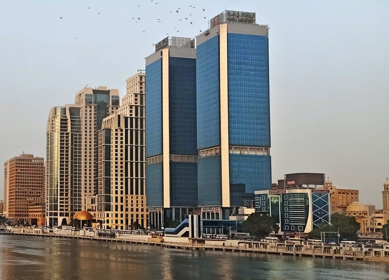 Las torres del Banco Nacional de Egipto en El Cairo