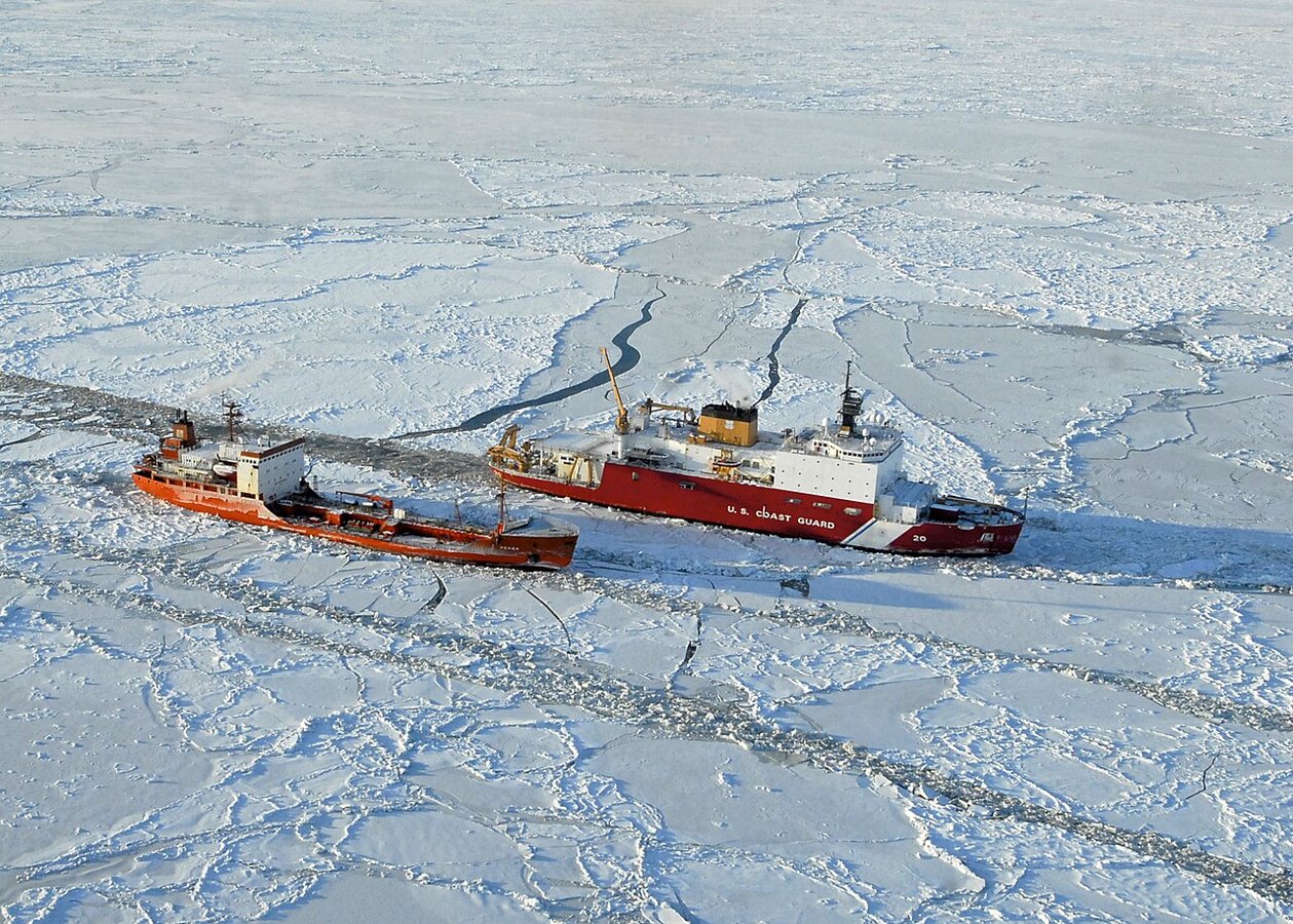 як перекладається назва Icebreaker
