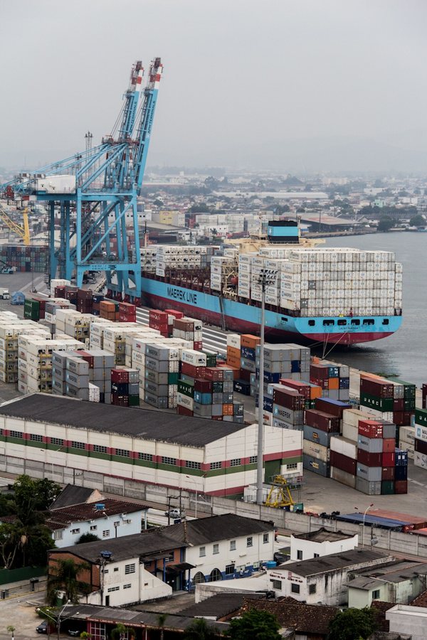Il porto di Itajaí, uno dei principali porti del Brasile