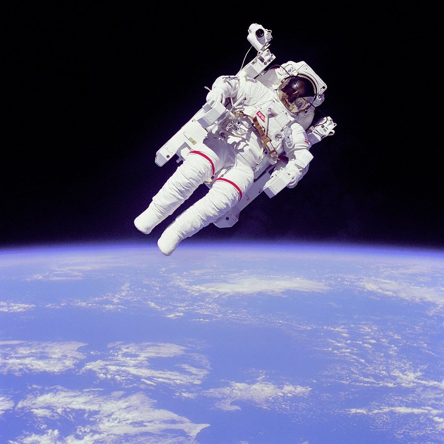 Name Greece's First Astronaut Mission to Space! (How to Enter & Ideas)