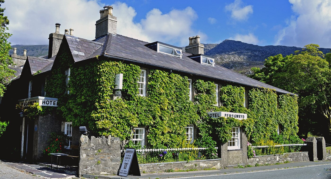 The Welsh mountain inn that helped conquer Everest