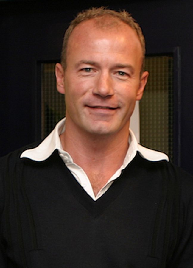 Alan Shearer jest najlepszym strzelcem w historii Premier League z 260 golami.