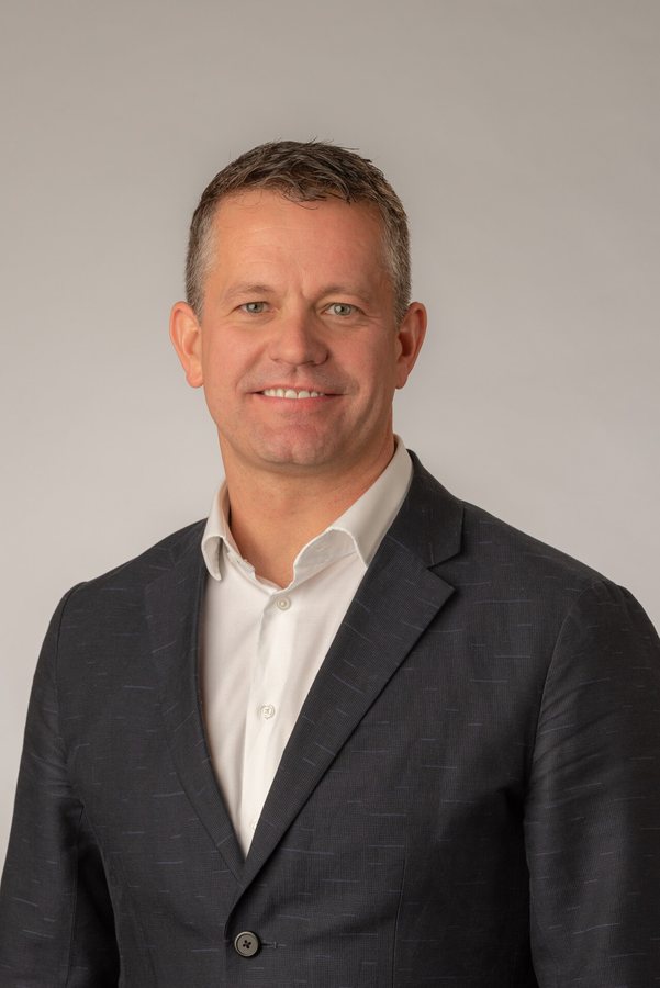 Walmart president & CEO John Furner sells $1.58m in WMT shares