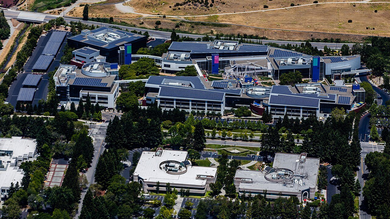 Alphabet shares up in premarket trade after Gemini 4 Argon launch