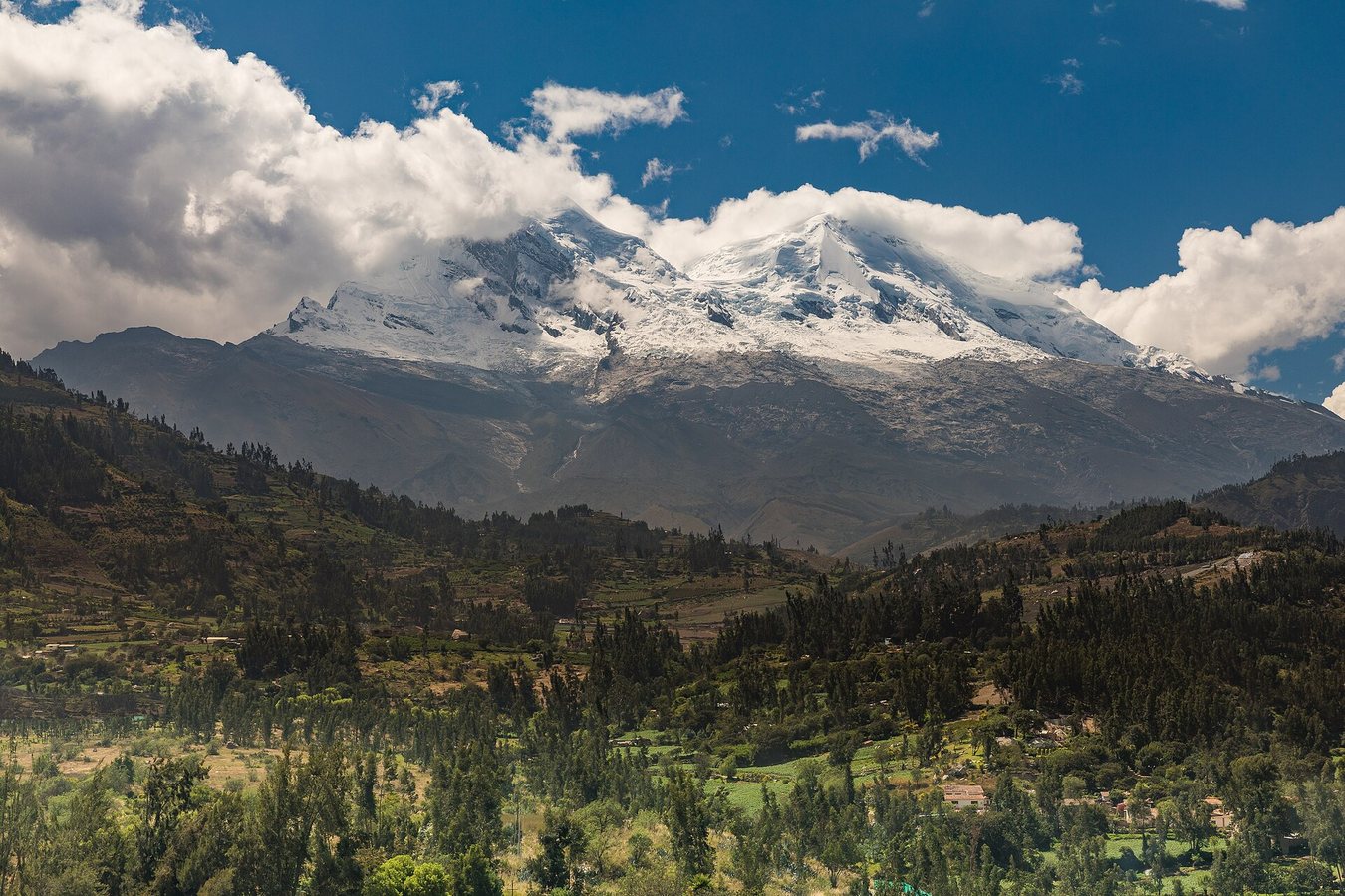 Peru, mount Huascaran.jpg