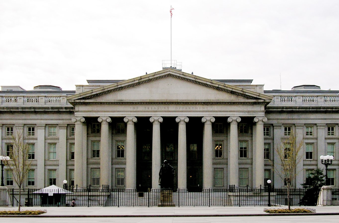 США подошли к $40 трлн долга: что известно точно
