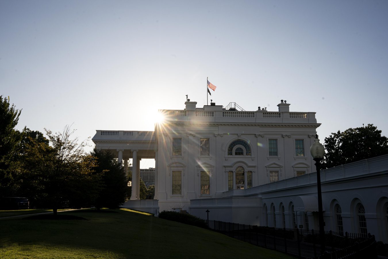 White House Blocks CNN and MS NOW Journalists From Entry and Confiscates Their Badges After Donald Trump Bans Networks