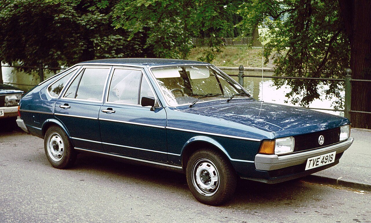 Volkswagen Passat B1 Fünftürer, europäischer Markt