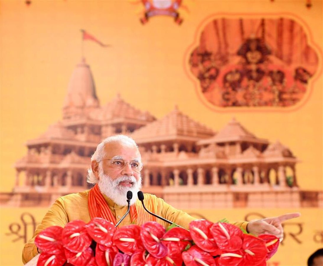 Modi spricht bei der Grundsteinlegung des Ram-Tempels in Ayodhya, Uttar Pradesh