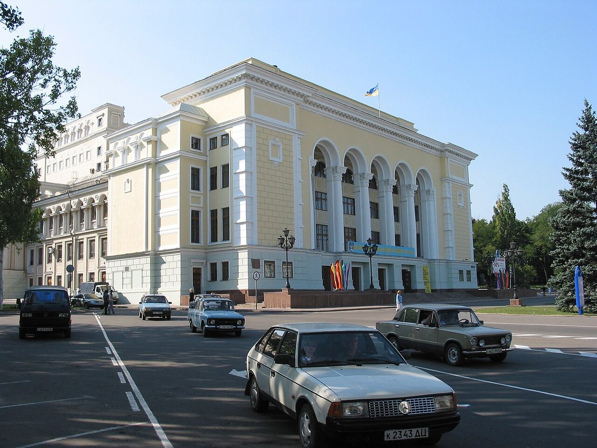 Donieckie Teatr Opery, 2002