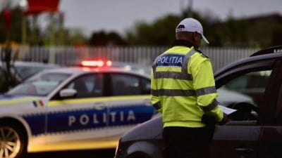 Un polițist a fost trimis în judecată după ce le-ar fi dat hoților ponturi pentru a da lovituri în casele președintelui PNL Timiș și ale unor medici