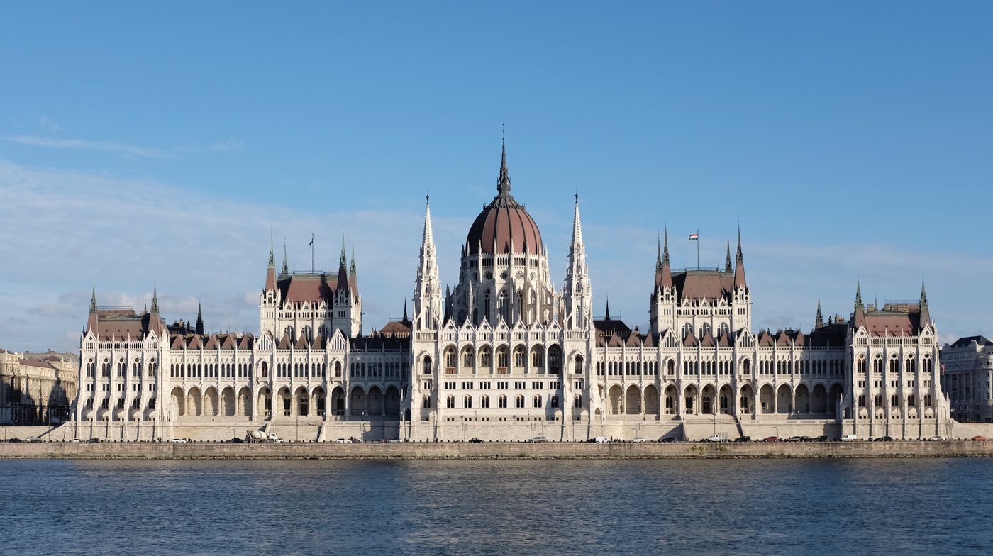 Hungary’s expulsion of 10 Russian diplomats puts its new alignment to the test