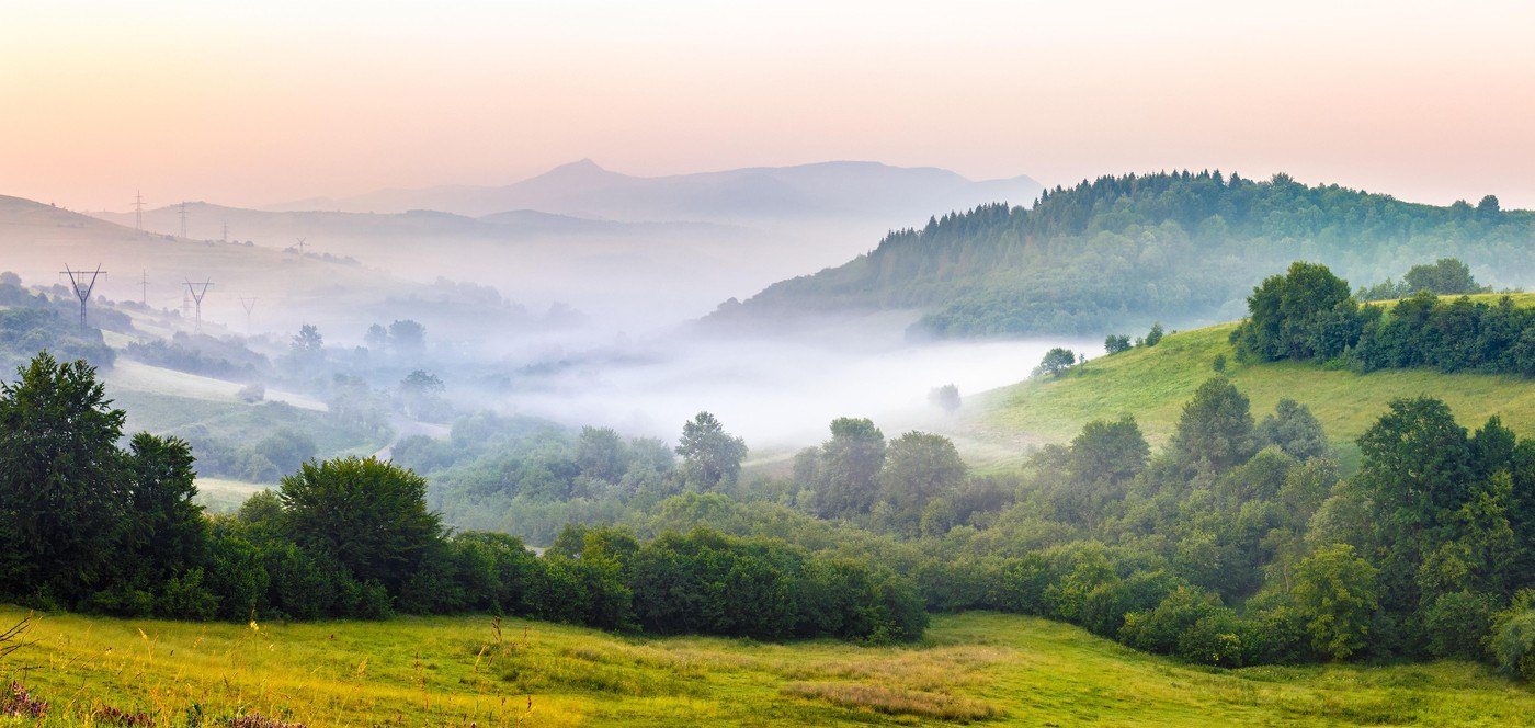 Val de frig peste România: temperaturi cu 12 grade mai mici, vânt și ninsori la munte. Vremea în București și când se încălzește