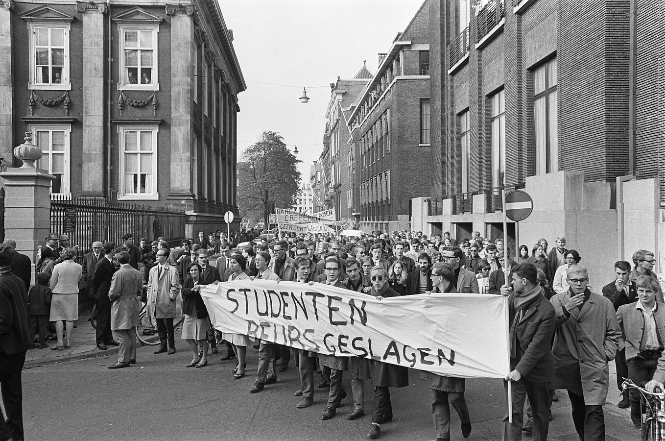 Rente van 2,5 procent op studieleningen lukt niet, studentenvakbond woest
