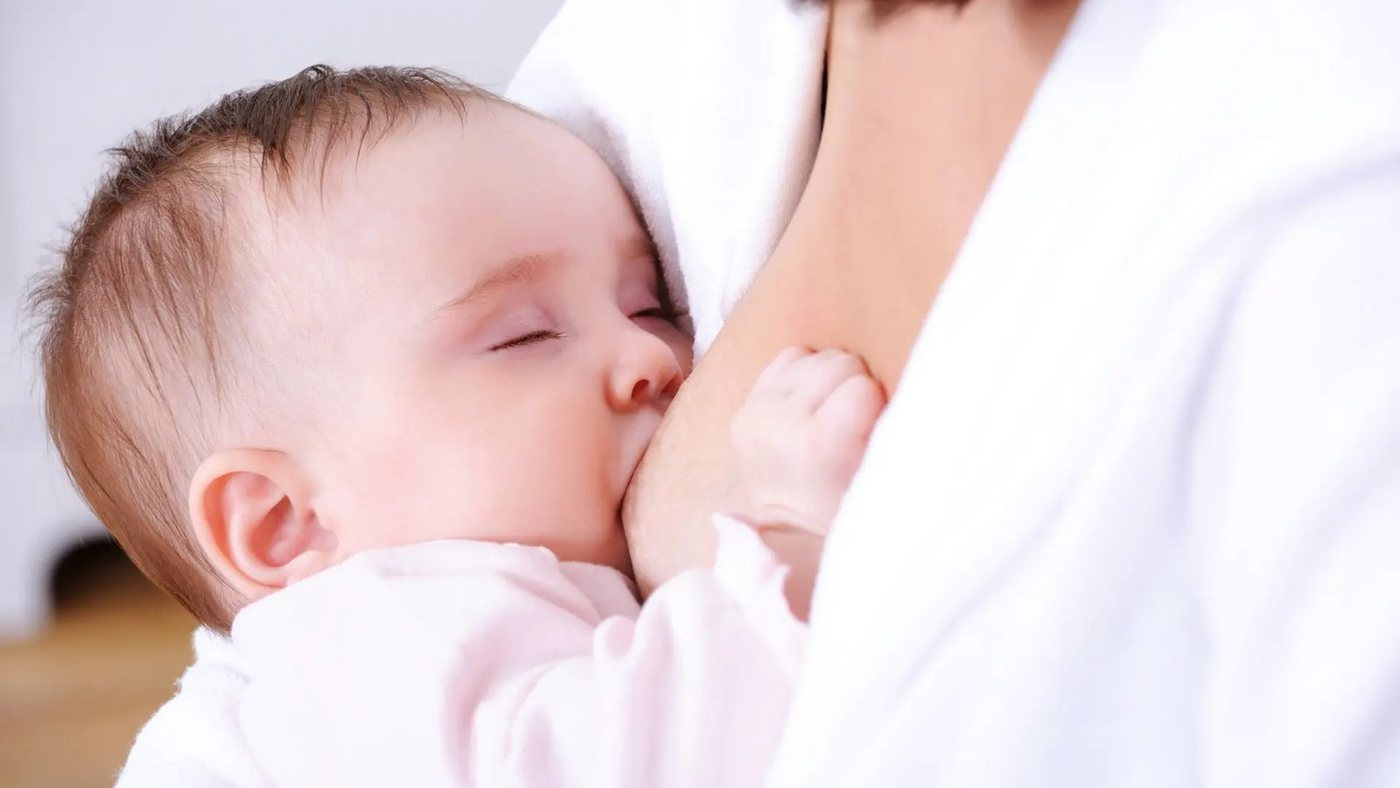 Un medicamento que frena la lactancia abre un camino inesperado para prevenir el cáncer de mama