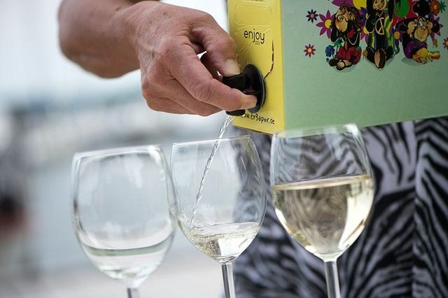 Riskfyllt drickande vanligare bland äldre par