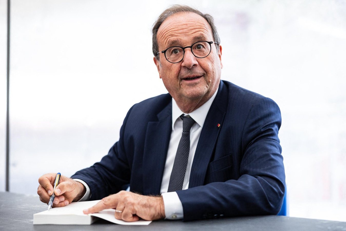 Mobilisations contre la vie chère : François Hollande estime que son «rôle n’est pas d’aller manifester»