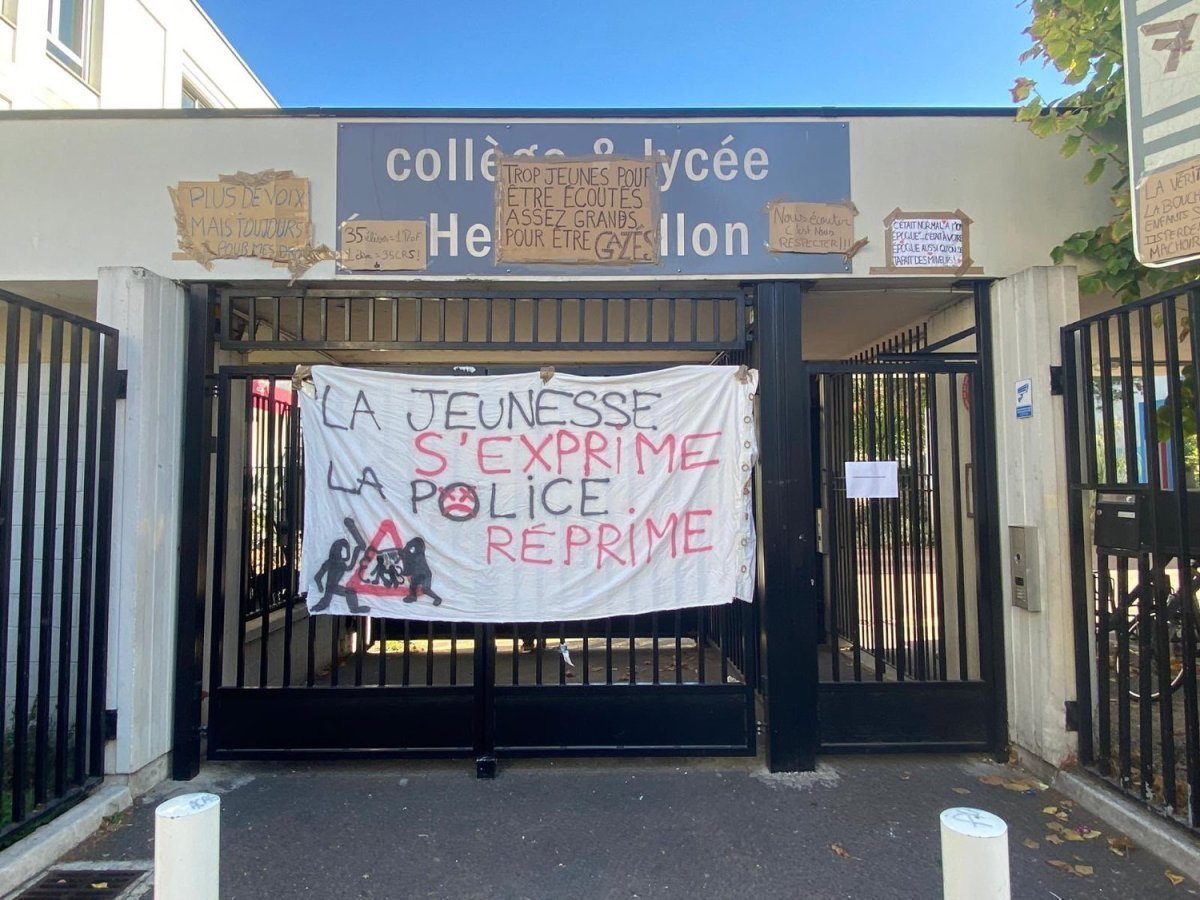 « Il y a une volonté de terroriser » : un enseignant qui protégeait ses élèves interpellés à Aubervilliers