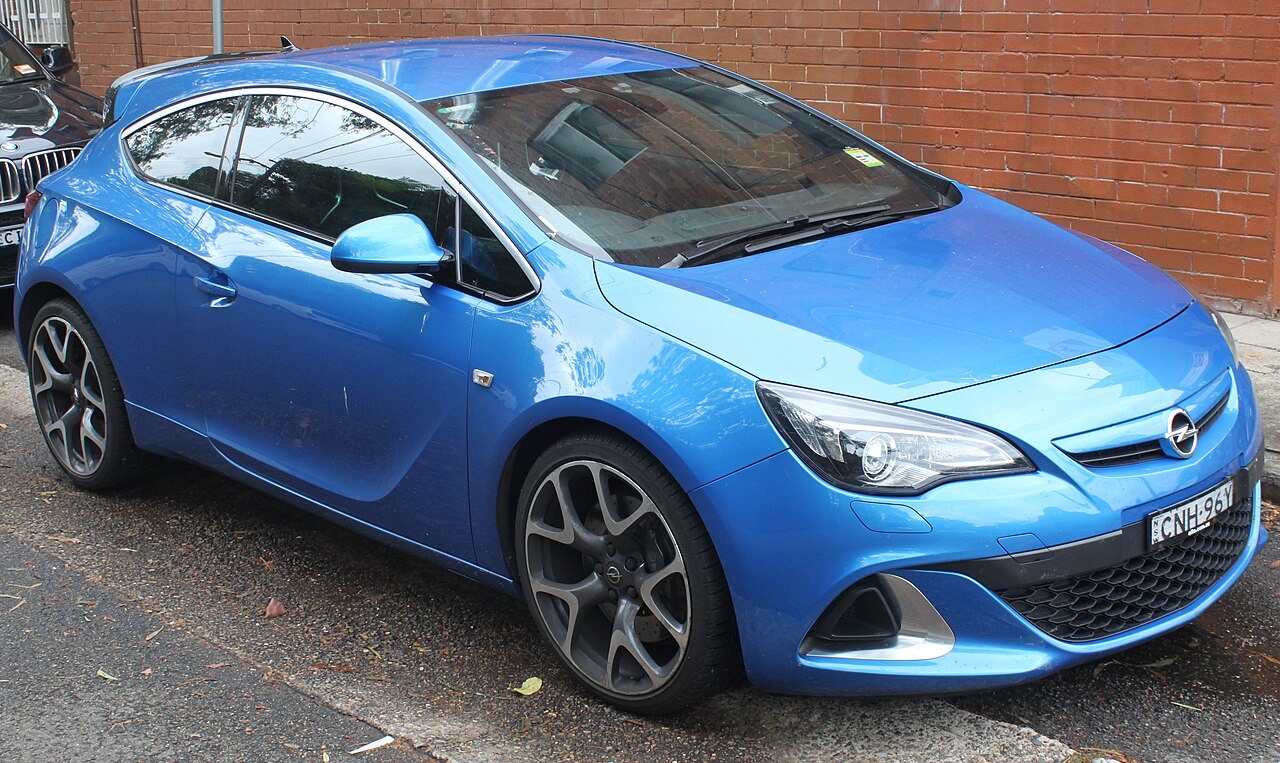 Opel Astra AS OPC de tres puertas de 2013