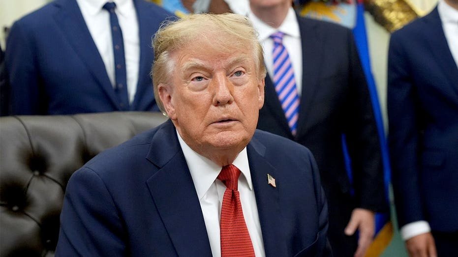 Trump announces White House ban against three media outlets