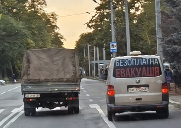 Upptrappade ryska attacker – uppmanas att evakuera