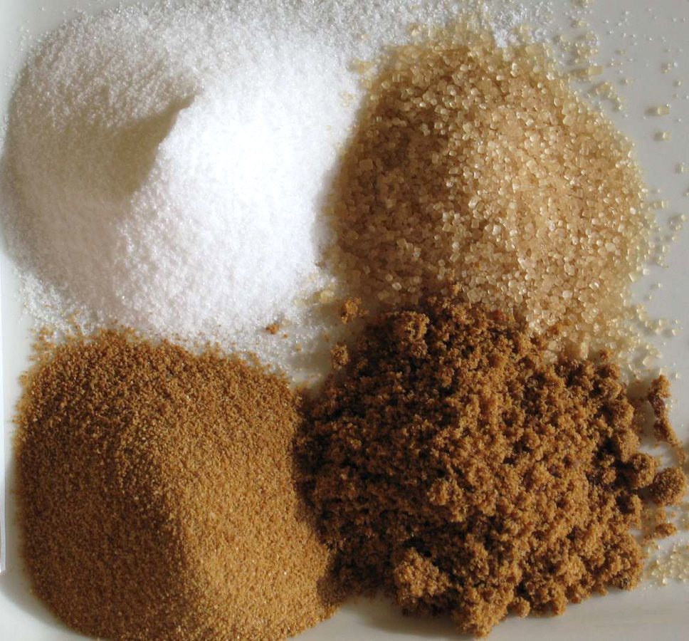 Raw sugar edges lower as oil prices weigh on market