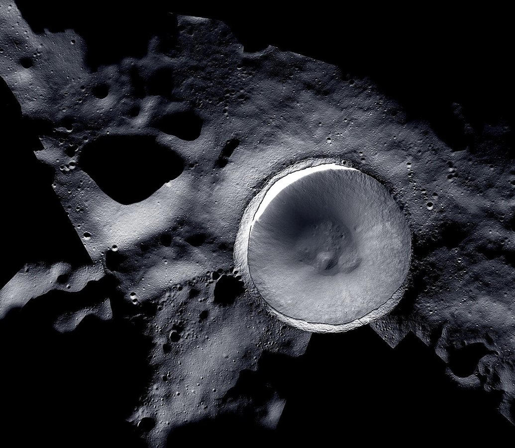 Microbes may survive at the Moon’s south pole