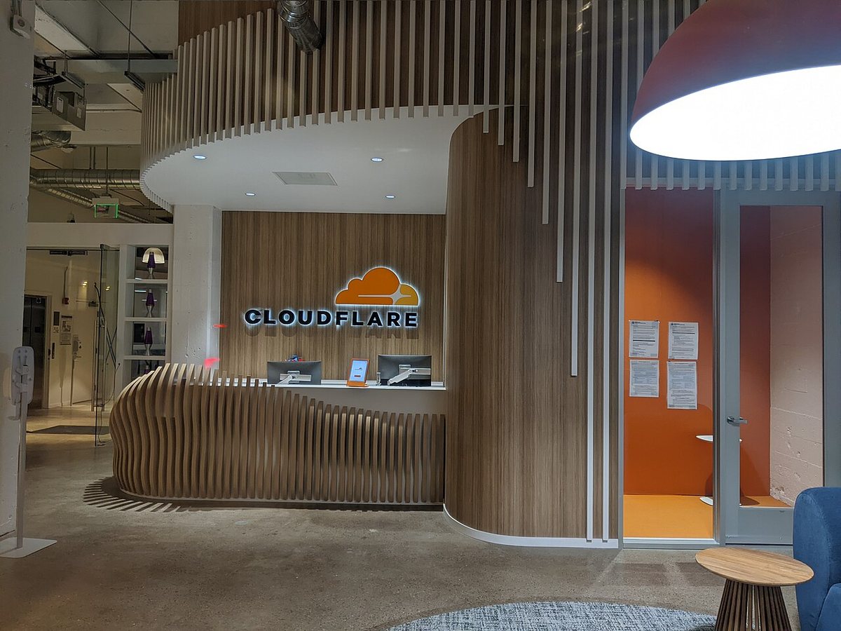 Cloudflare acquires Deno to improve its Workers programming model