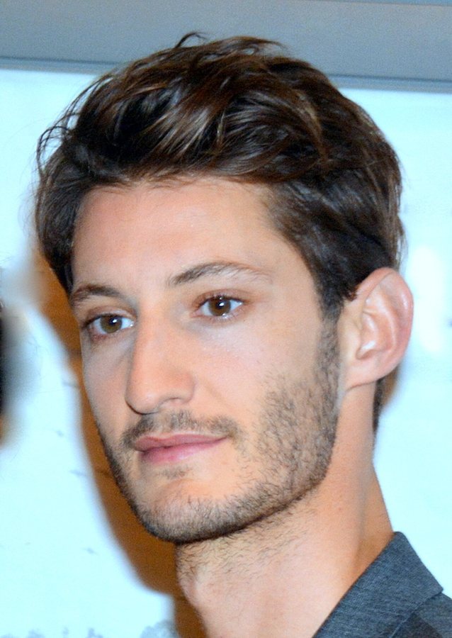 Pierre Niney na promocyjnym zdjęciu do filmu *Frantz*, 2016