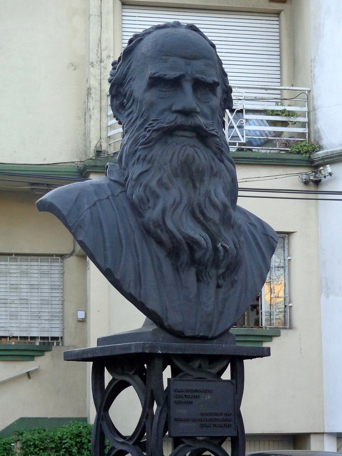 Büste von Tolstoi in Montevideo, Uruguay