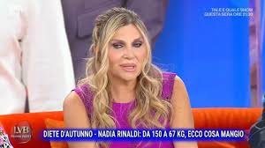 “Seguo un’alimentazione proteica, mangio la pasta e la pizza una volta a settimana”: Nadia Rinaldi racconta la sua dieta a “La volta buona”