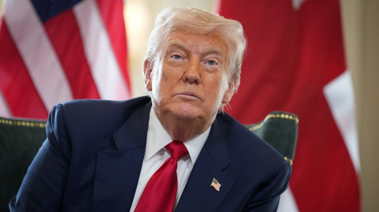 Трамп каже, що його перемовники везуть в Москву і Київ "пропозицію щодо завершення війни"