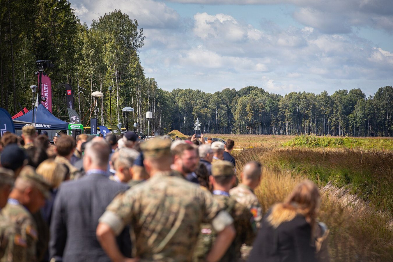 DroneShield shares surge 9% to 1-month high on $500 million U.S. deal