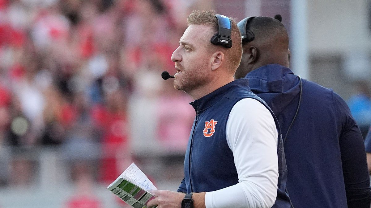 Auburn HC Alex Golesh has no update on star linebacker who was suspended for Georgia game