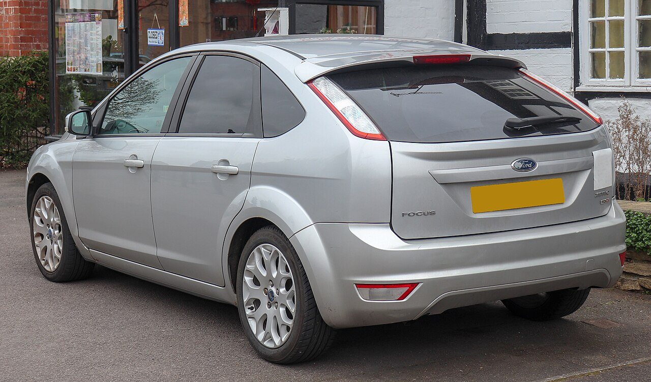 Ford Focus Zetec TD 109 1.6 de 2008, vista trasera