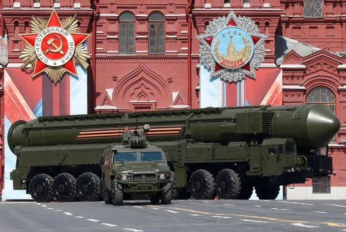 Russisch staatspersbureau bedreigt Litouwen met kernwapens