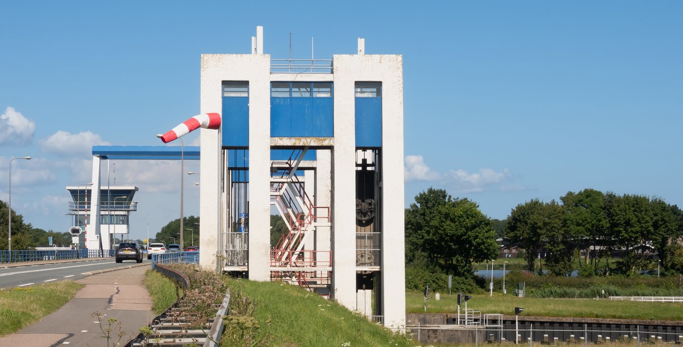 Houtribdijk krijgt limiet van 15 ton voor zwaar verkeer