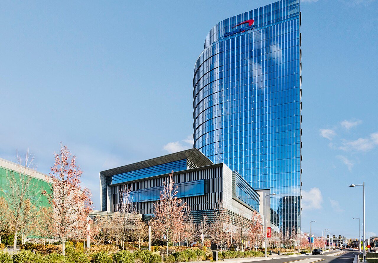 Earnings call transcript: Capital One beats Q3 2026 estimates, shares rise
