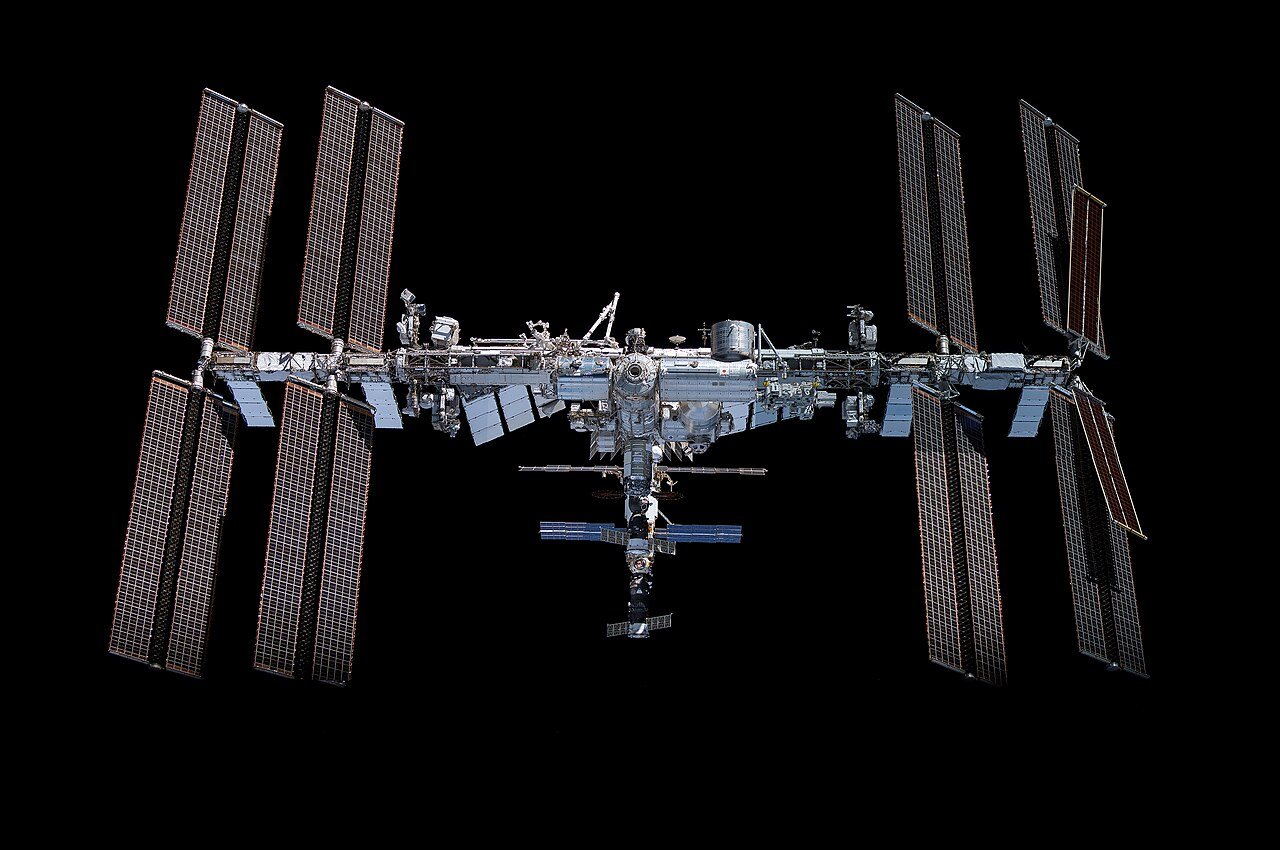 Why Astronauts Age Faster in Space: Mini Organs Launch to the ISS
