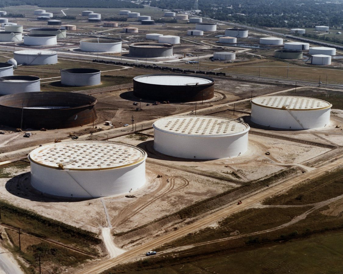Why the U.S. Oil Reserve Is Below 300 Million Barrels Again