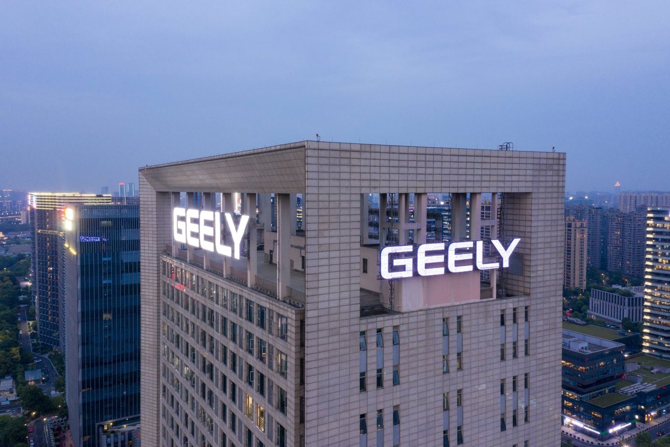 China’s Geely to Start Selling Cars in Canada Next Year, Company Says