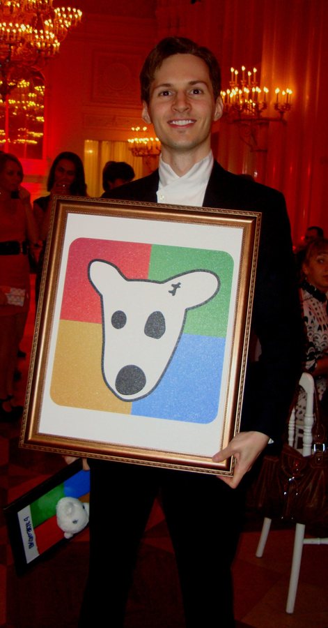 Pavel Durov, fundador do VKontakte, no seu 26.º aniversário, 10 de outubro de 2010