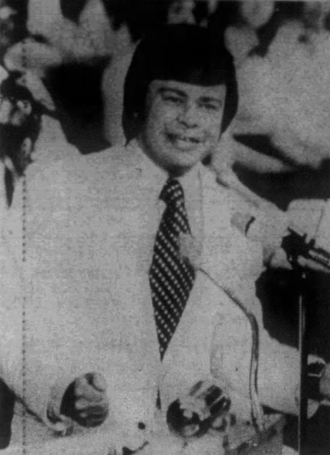 Jim Bakker, who lost his 'PTL Club' televangelism empire in sex and money scandals, dies at 86