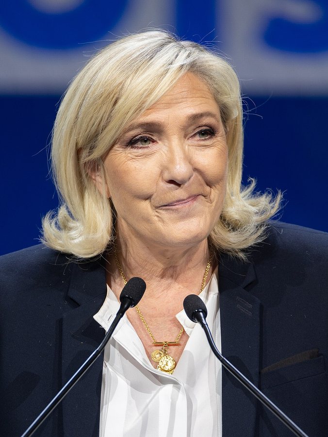 Extreemrechtse Rassemblement National van Le Pen kan voor het eerst fractie vormen in Franse Senaat