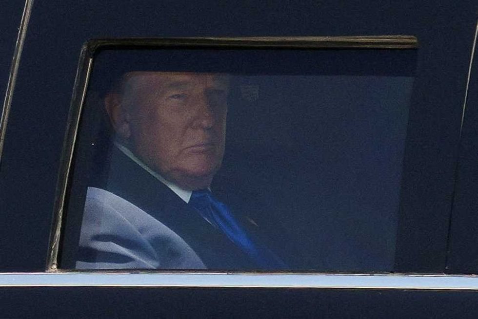 ‘Imminent attack’: Panic as Trump races back to White House amid ‘obvious signaling’