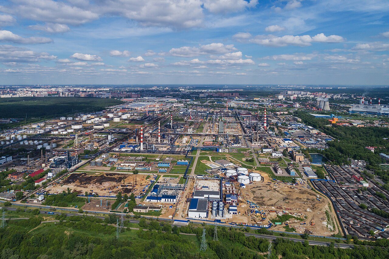 DIRECT. Guerre en Ukraine : une raffinerie de pétrole en feu dans la région de Moscou après des frappes de drones ukrainiens