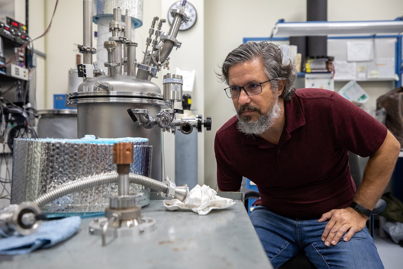 Scientists just made a superconductor stronger using “empty space”