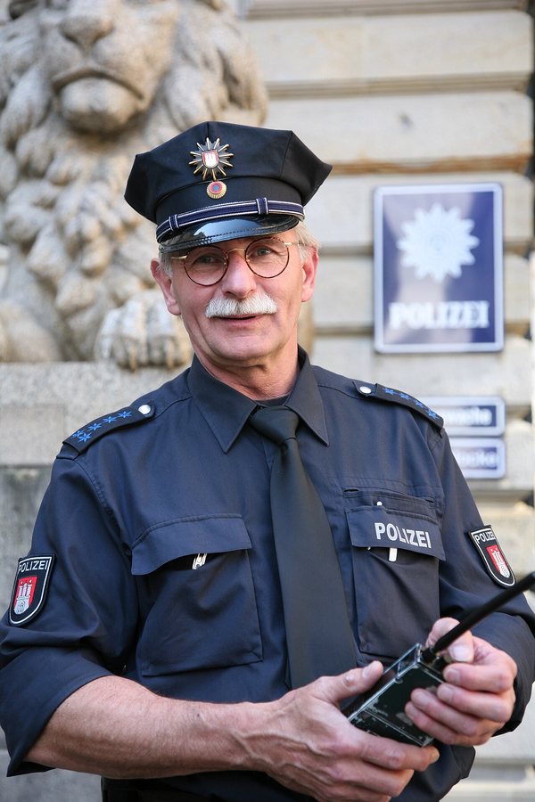 vad händer efter polisens tillslag mot guldaffär